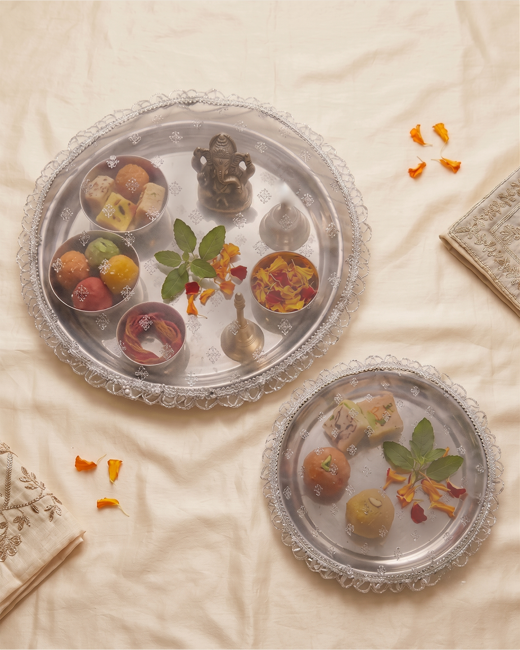 Blue Tissue Thali Cover Set of 2 ( Diameter- 20" &16")