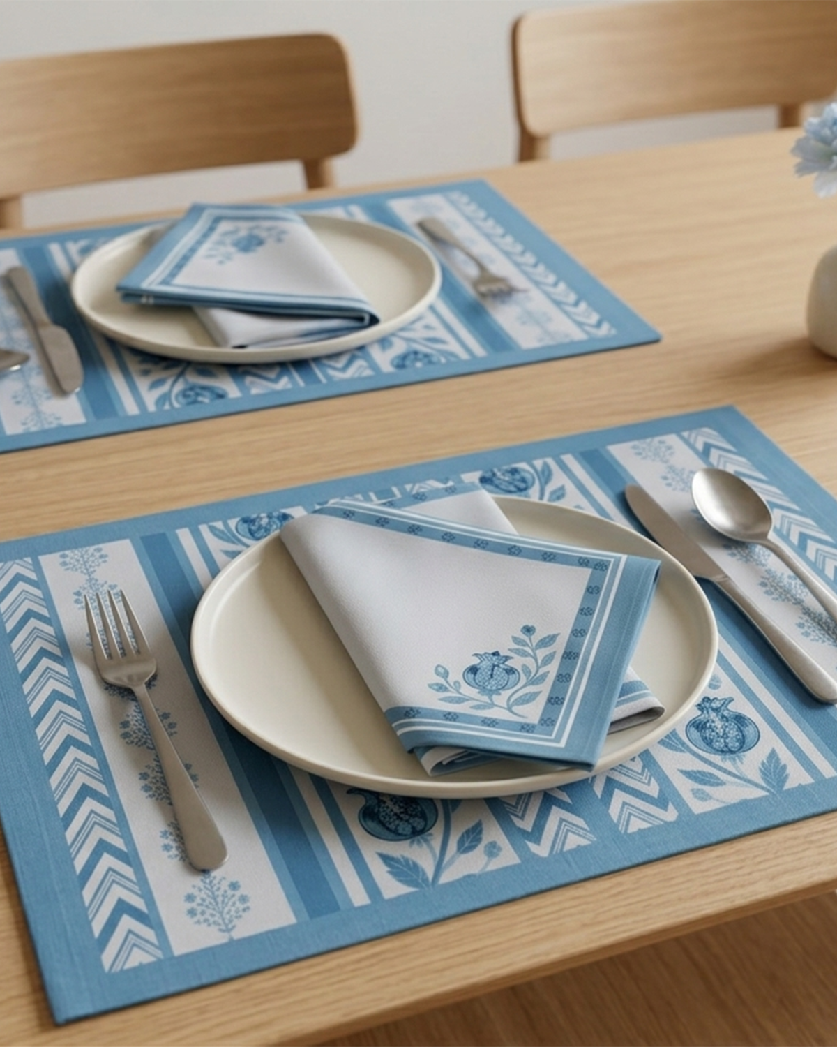 Anar Blue Cotton Water-repellent Placemat Set of 6