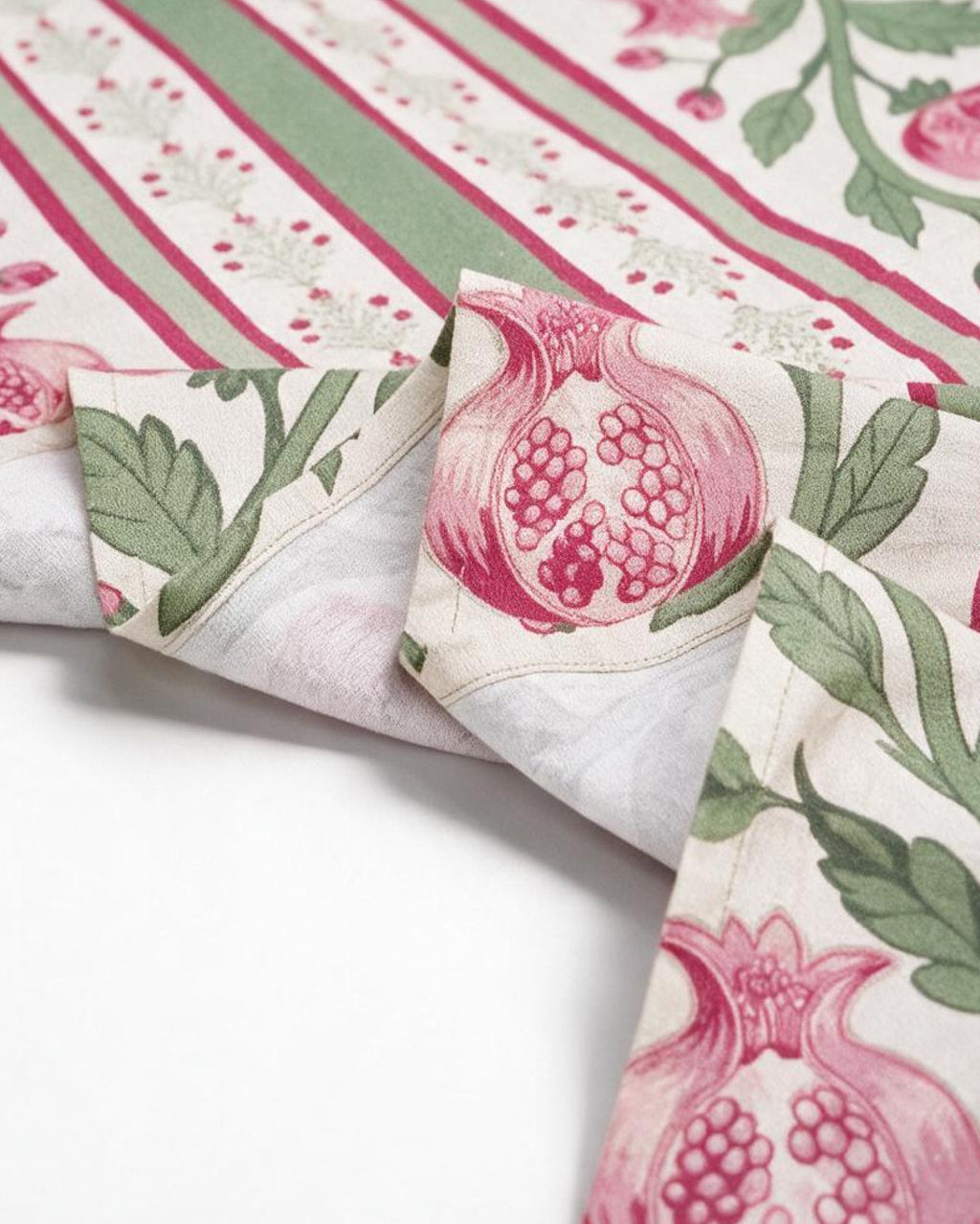 Anar Pink Cotton Water-repellent Table Cover